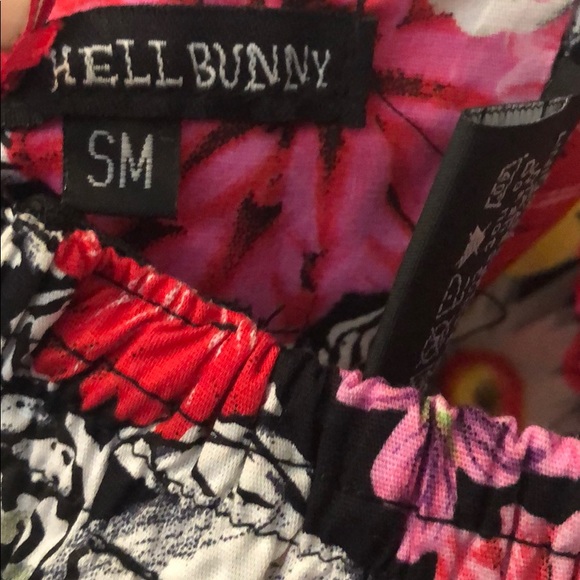 Rockabilly Pinup Hell Bunny skull and flower dress - Picture 4 of 4